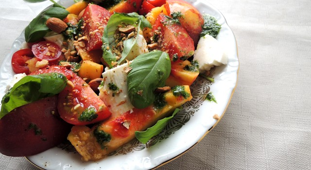 nectarinesalade met mozzarella