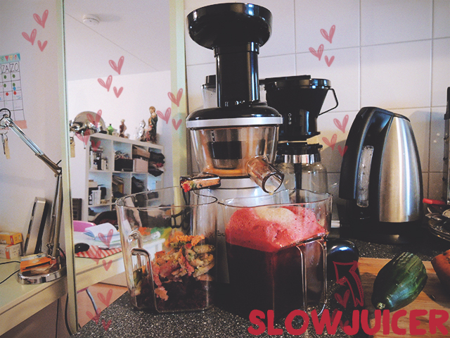 Versapers 2G Titanium Slowjuicer Versapers 2G Titanium Slowjuicer