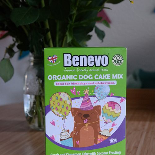 benevo organic dog cake mix