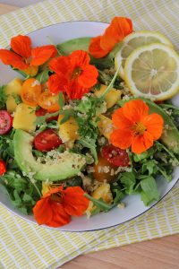 eetbare bloemen salade